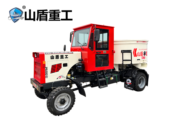 2600型四驅(qū)攪拌運輸車